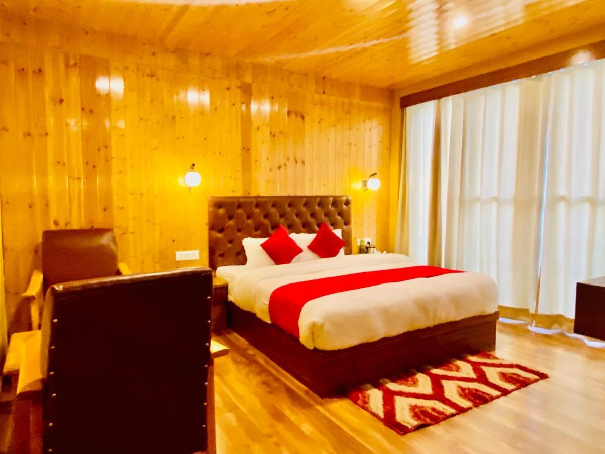 Vista Resort Near Mall Road Manali - Centrally Heated & Air Cooled Extérieur photo