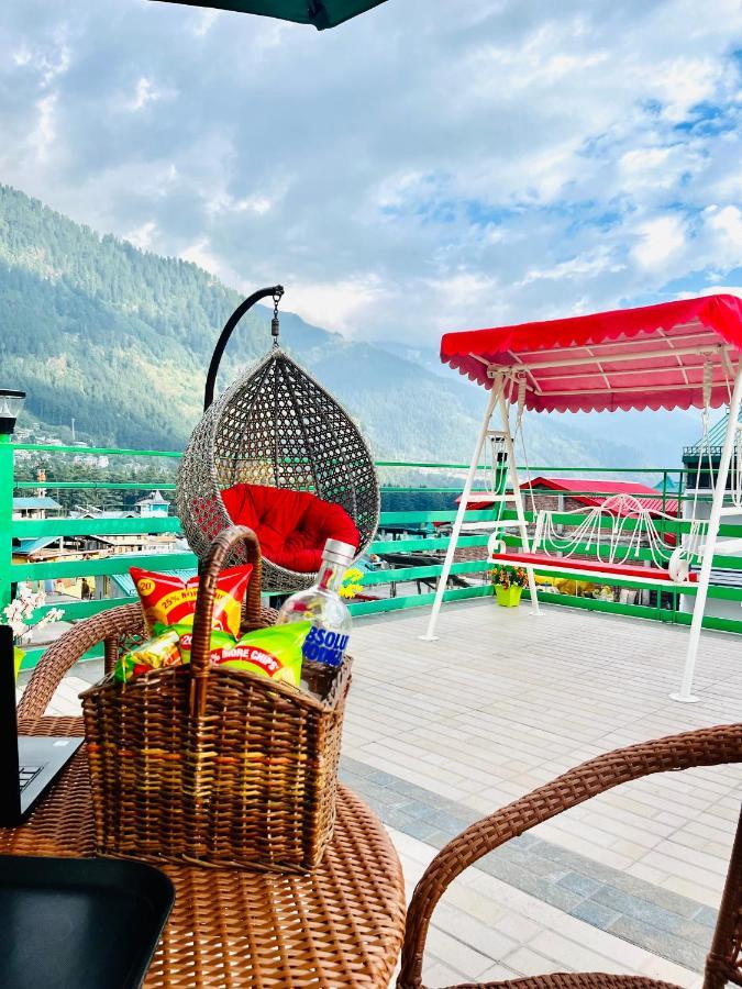Vista Resort Near Mall Road Manali - Centrally Heated & Air Cooled Extérieur photo