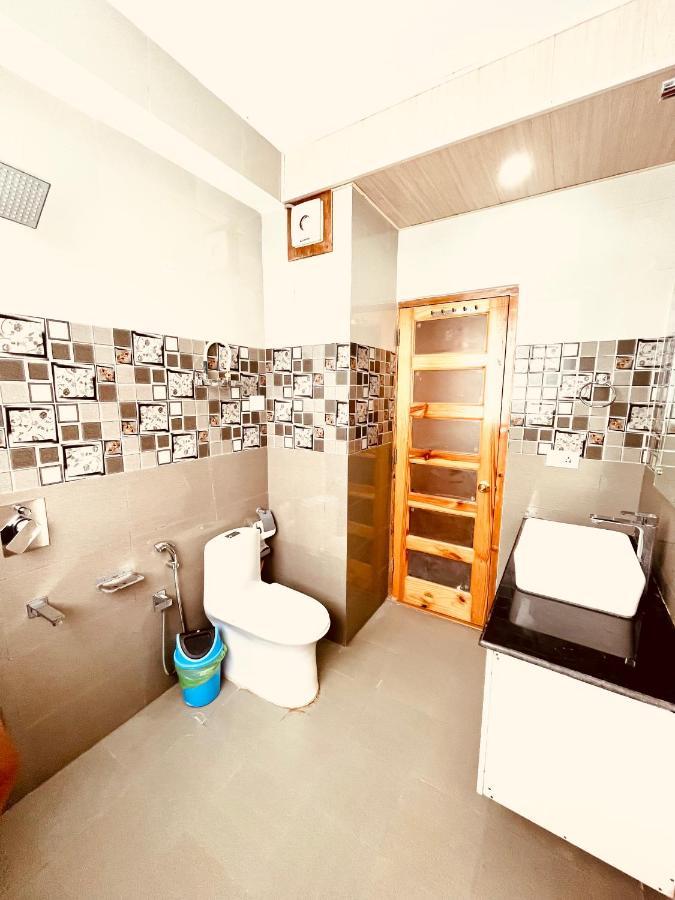 Vista Resort Near Mall Road Manali - Centrally Heated & Air Cooled Extérieur photo