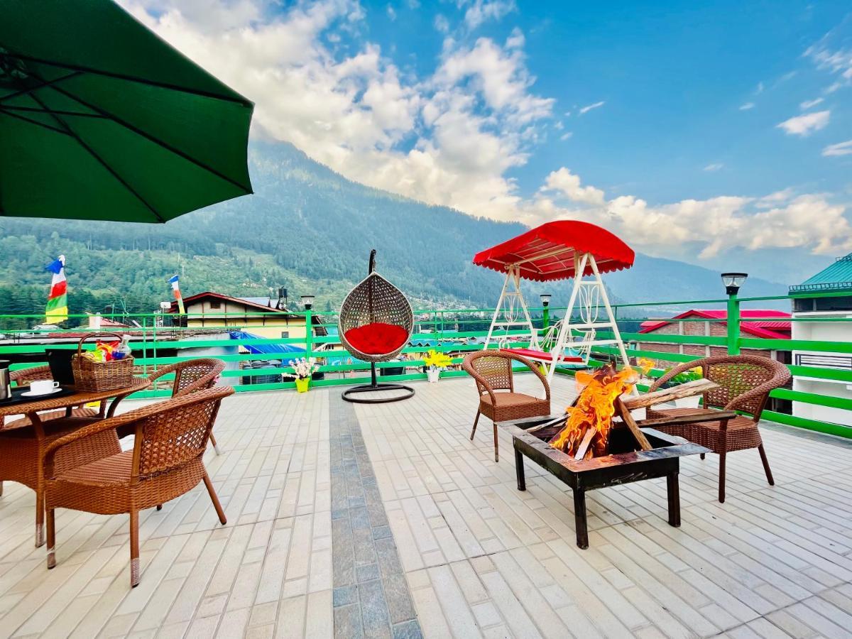 Vista Resort Near Mall Road Manali - Centrally Heated & Air Cooled Extérieur photo