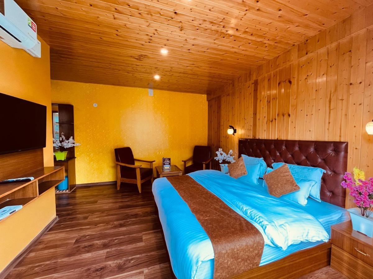 Vista Resort Near Mall Road Manali - Centrally Heated & Air Cooled Extérieur photo