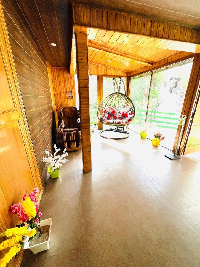 Vista Resort Near Mall Road Manali - Centrally Heated & Air Cooled Extérieur photo